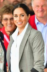 MEGHAN MARKLE and Prince Harry at Airport in Dubbo 10/17/2018