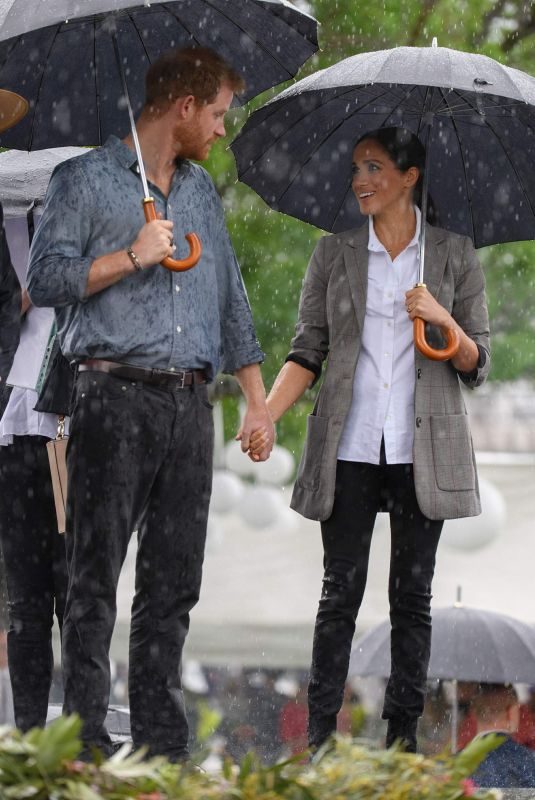 MEGHAN MARKLE at Community Picnic at Victoria Park in Dubbo 10/17/2018