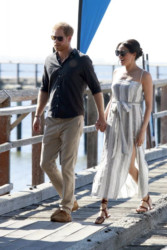 MEGHAN MARKLE at Kingfisher Bay on Fraser Island in Australia 10/21/2018