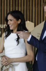 MEGHAN MARKLE at Taronga Zoo in Sydney 10/16/2018