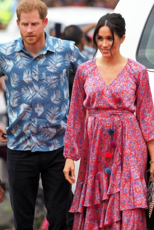 MEGHAN MARKLE at University of South Pacific Campus in Suva 10/23/2018
