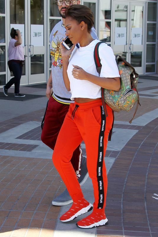MELANIE BROWN Arrives Pasadena Civic Auditorium in Pasadena 10/17/2018