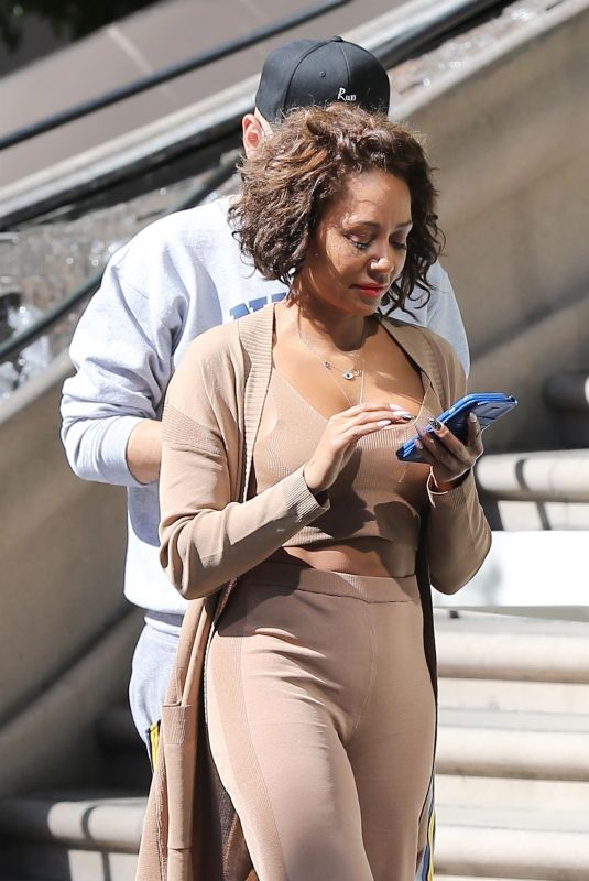 MELANIE BROWN Out Shopping in Los Angeles 10/17/2018