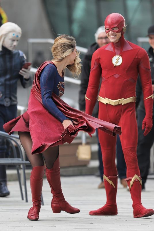 MELISSA BENOIST and Tyler Hoechlin on the Set of Supergirl in Vancouver 10/23/2018