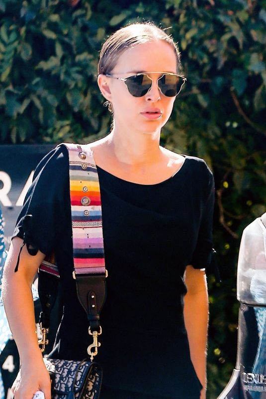NATALIE PORTMAN Out for Lunch in Los Angeles 10/18/2018
