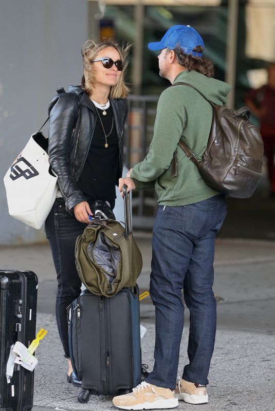 OLIVIA WILDE and Jason Sudeikis at JFK Airport in New York 10/01/2018