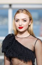 PEYTON ROI LIST on the Set of a Photoshoot in Vancouver 10/06/2018