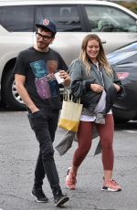 Pregnant HILARY DUFF and Matthew Koma Out for Breakfast in Studio City 10/02/2018