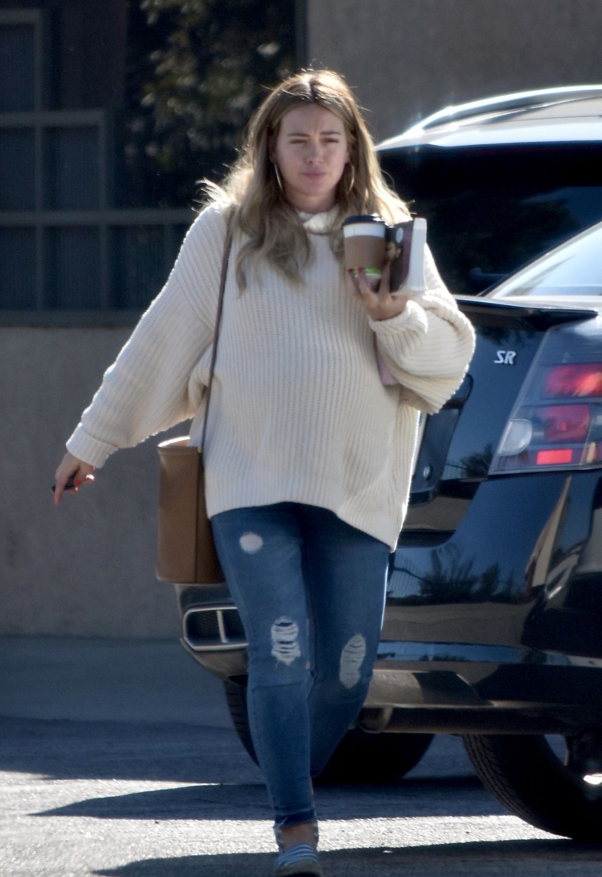 Pregnant HILARY DUFF Out in Studio City 10/24/2018 – HawtCelebs