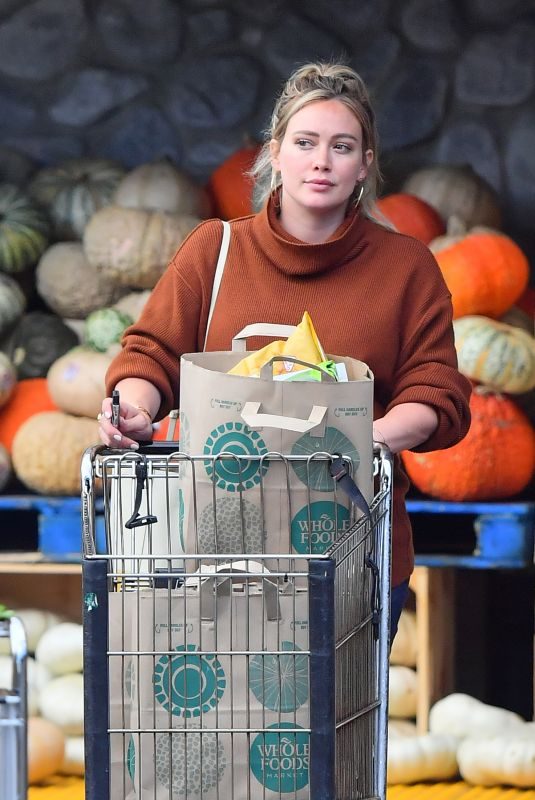 Pregnant HILARY DUFF Shopping at Whole Foods in Studio City 10/04/2018