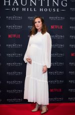 Pregnant KATE SIEGEL at The Haunting of Hill House