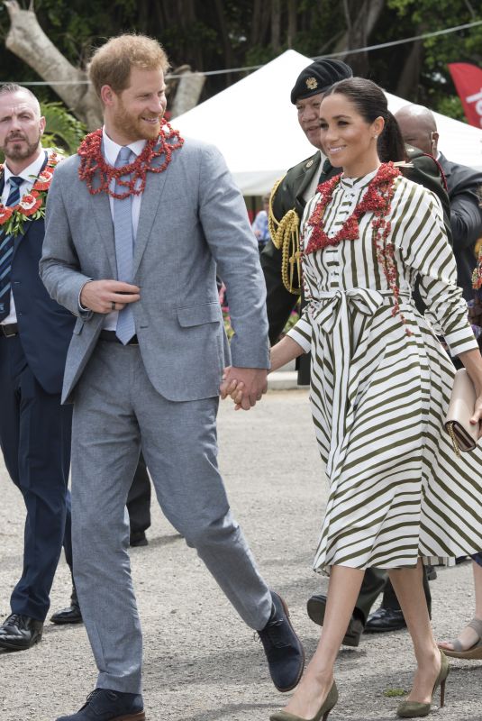 Pregnant MEGHAN MARKLE at Handicraft Fair at Fav