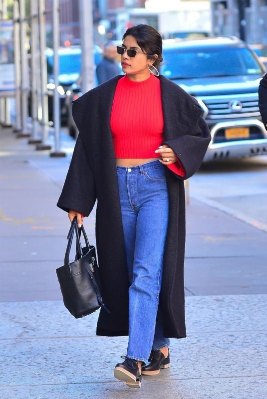 PRIYANKA CHOPRA Out for Breakfast in New York 10/17/2018