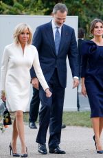QUEEN LETIZIA OF SPAIN Arrives at Grand Palais in Paris 10/05/2018