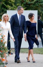 QUEEN LETIZIA OF SPAIN Arrives at Grand Palais in Paris 10/05/2018