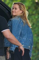 REESE WITHERSPOON Heading to a Meeting in Beverly Hills 10/19/2018