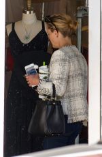 REESE WITHERSPOON Leaves Brentwood Country Mart 10/19/2018