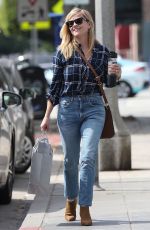 REESE WITHERSPOON Out in Los Angeles 10/03/2018