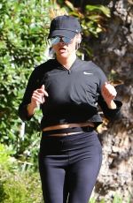 REESE WITHERSPOON Out Jogging in Santa Monica 10/15/2018