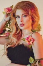 RENEE OLSTEAD by Nalie Johnston Photoshoot, 2018