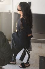 RIHANNA Arrives at Airport in Sydney 10/01/2018