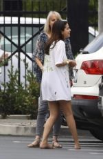 SELENA GOMEZ Barefooted Out for Breakfast in Studio City 10/11/2018