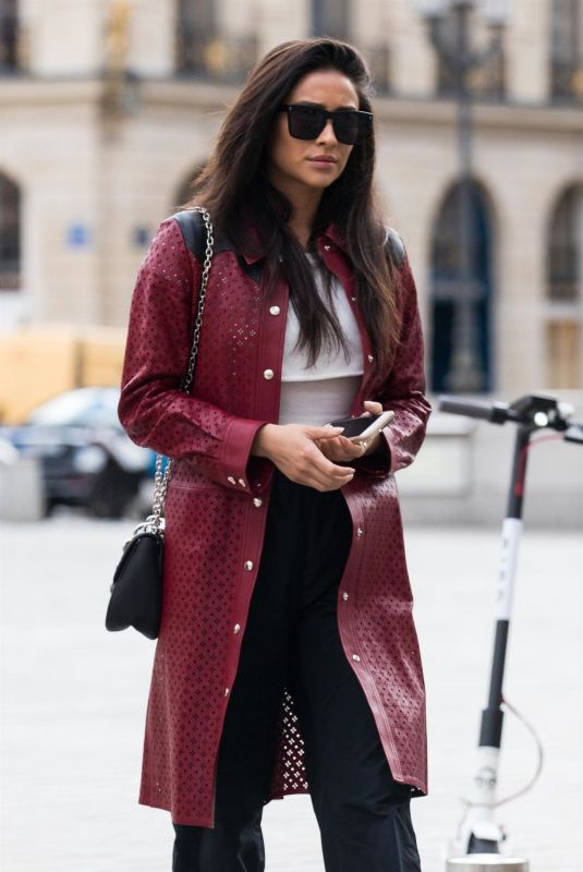 SHAY MITCHELL Shopping at Louis Vuitton in Paris 10/03/2018