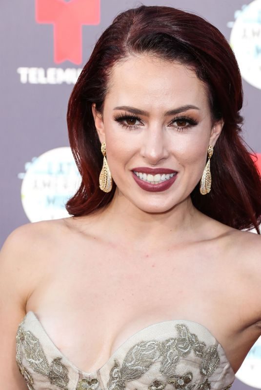 SOFIA LAMA at Latin American Music Awards 2018 in Los Angeles 10/25/2018