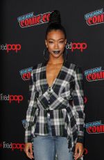 SONEQUA MARTIN GREEN at Stella