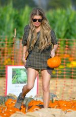 STACY FERGIE FERGUSON at Underwood Family Farms in Moorpark 10/14/2018