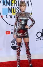 TAYLOR SWIFT at American Music Awards in Los Angeles 10/09/2018