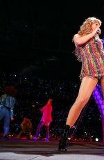 TAYLOR SWIFT Performs at Her Reputation Tour at Marvel Stadium in Melbourne 10/26/2018