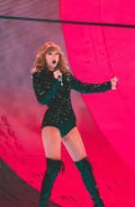 TAYLOR SWIFT Performs at Reputation Stadium Tour in Arlington 10/07/2018