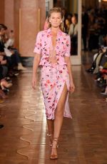TONI GARRN at Altuzarra Runway Show at Paris Fashion Week 09/29/2018