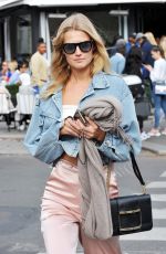TONI GARRN Leaves L