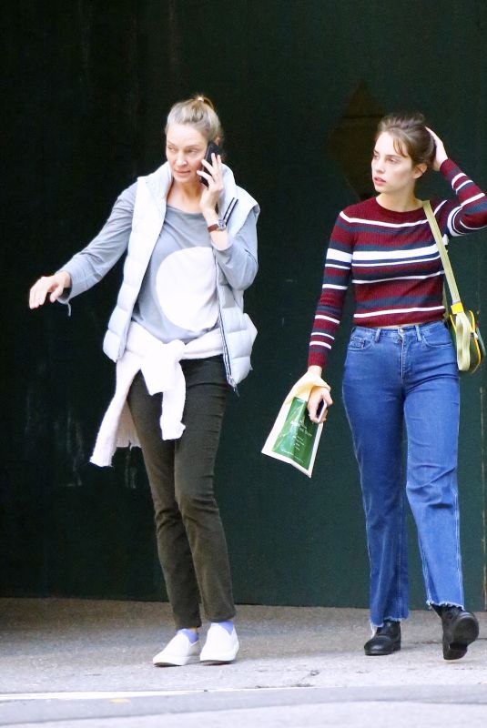 UMA THURMAN and MAYA HAWKE Out on Fifth Avenue in New York 10/03/2018