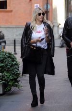 WANDA NARA Out Shopping in Milan 10/18/2018