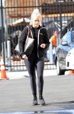 WITNEY CARSON Arrives at DWTS Practice in Los Angeles 10/20/2018