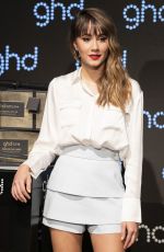 AITANA at Larga Vida A Las Reinas Christmas Campaign Presentation in Madrid 11/07/2018