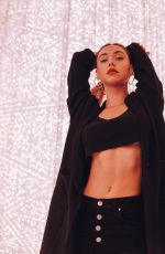 ALEXIS REN on the Set of a Photoshoot in Japan, November 2018