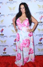 ALICE AMTER Receives Award at Arts 4 Peace in Los Angeles 10/29/2018