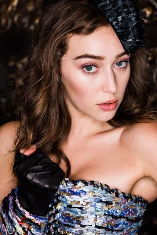 ALYCIA DEBNAM-CAREY for Coveteur, 2018