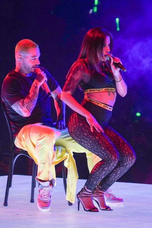 ANITTA Performs at Vibras Tour at American Airlines Arena  in Miami 10/28/2018