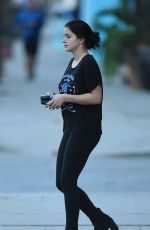 ARIEL WINTER Leaves an Appointment in Los Angeles 11/14/2018