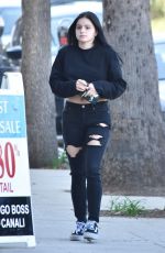 ARIEL WINTER Out for Lunch in Sherman Oaks 11/08/2018