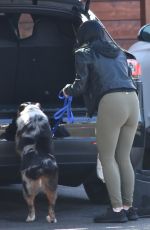 ARIEL WINTER Taking Her Dog to Vet in Sherman Oaks 11/25/2018