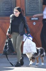 ARIEL WINTER Taking Her Dog to Vet in Sherman Oaks 11/25/2018