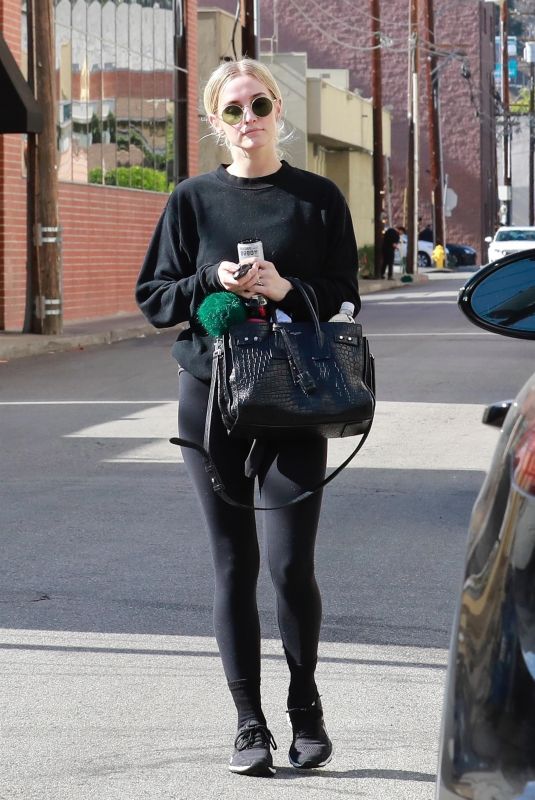 ASHLEE SIMPSON Leaves Workout in Studio City 11/16/2018