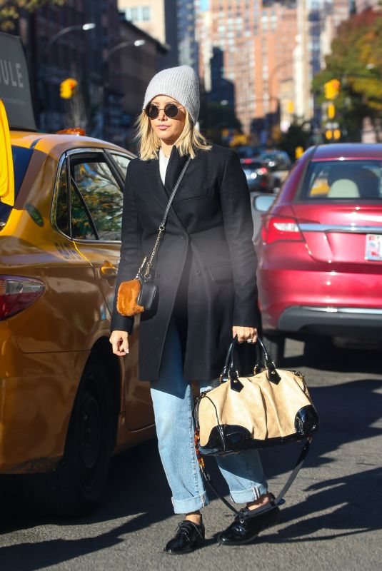 ASHLEY TISDALE Leaves a Taxi in New York 11/12/2018