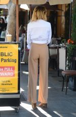 BRANDI GLANVILLE at Il Pastaio in Beverly Hills 10/31/2018